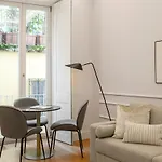 아파트 Casas Da Baixa - Unique Chiado *